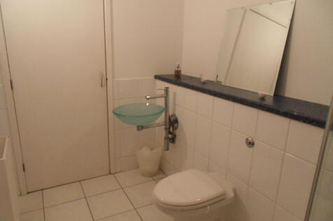 Photograph 7