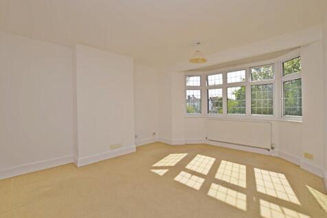 Detached house to re