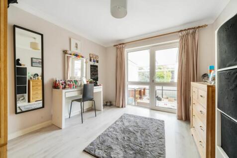 Annexe living room (currently a dressing room)