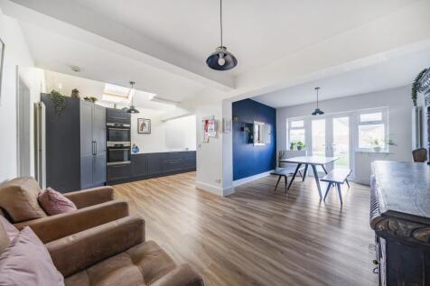 Family/Dining Room