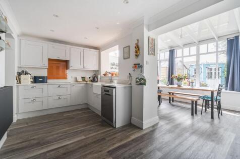 Kitch/ Breakfast Room