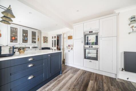 Kitch/ Breakfast Room