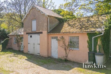 Outbuilding