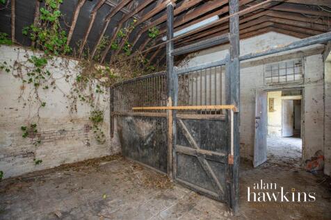 Outbuilding