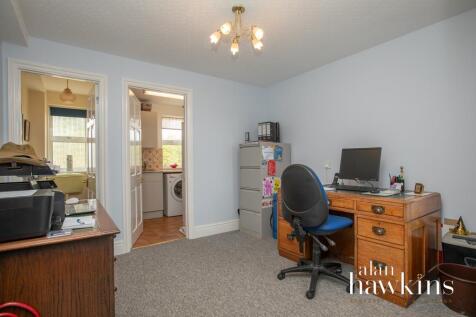 Office/Study - Utility &amp; WC