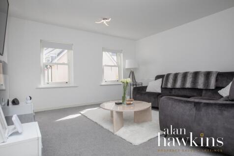 Living Room/Bedroom Four