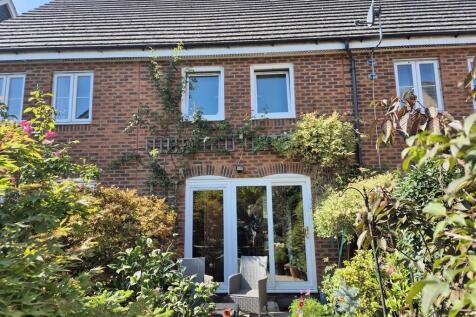 Rear garden new p...