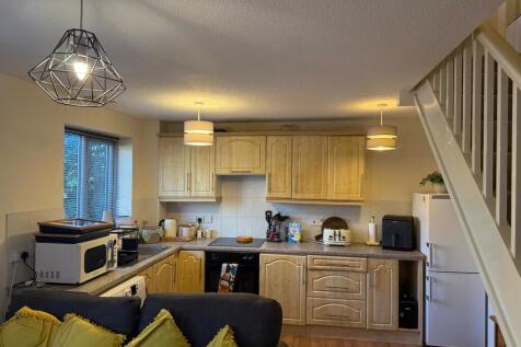25 Quarry Close -...