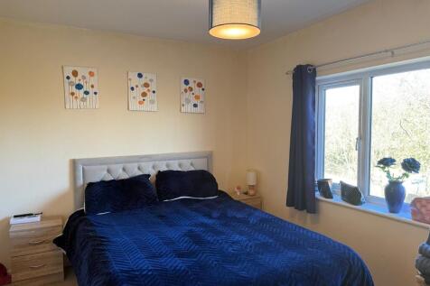 25 Quarry Close -...