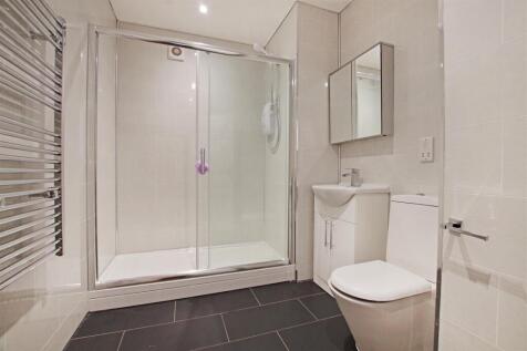 Shower room.jpg