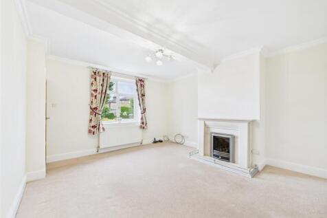 CAM05549G0-PR0036-STILL009.jpg