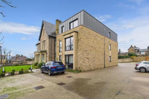 CAM05663G0-PR0051-STILL039 (1).jpg