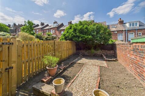 CAM02739G0-PR0261-STILL054.jpg