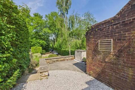 CAM02739G0-PR0267-STILL006.jpg