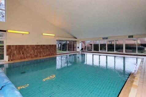 Pool.jpg