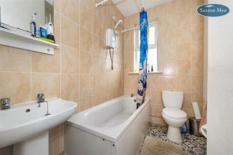 bathroom 9991.jpg