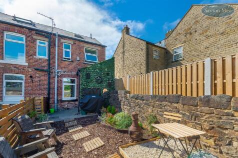 150 lydgate lane - back 787.jpg