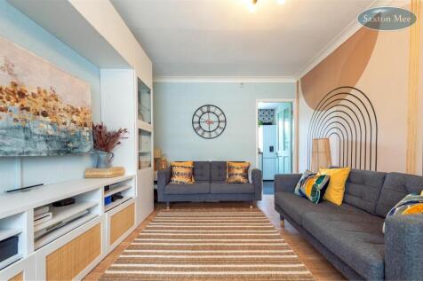 12 Forres Road, S10 1WE - lounge 1052.jpg