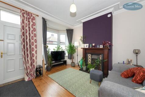 9 Tasker Road, S10 1UY - lounge 820.jpg