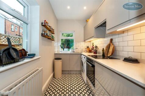 9 Tasker Road, S10 1UY - kitchen 845.jpg