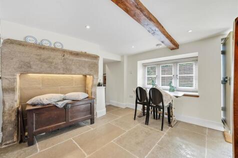Saxton Mee Laneside Cottage 045.jpg