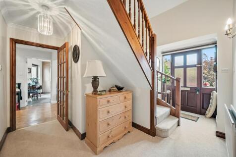 Saxton Mee 6 Woodside Drive010.jpg