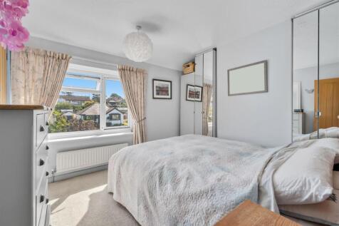 Saxton Mee 2 Whitecross Avenue 417.jpg