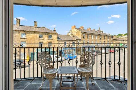 Saxton Mee 2 Holme Court -0009 copy.jpg