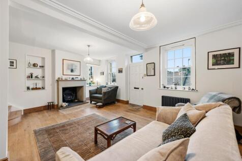 Saxton Mee Summer Villa 0059.jpg