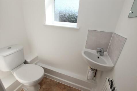 Shower room 1
