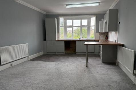 Kitchen Lounge.jpg