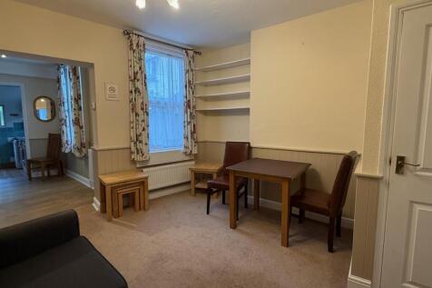 Reception Room 2.jpg