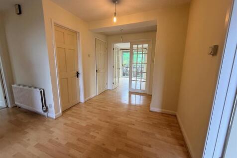 Entrance Hallway.jpg