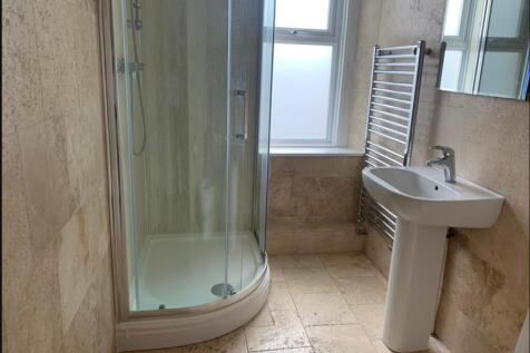 First floor shower room