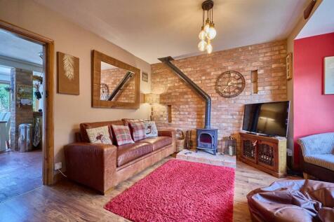 Front Lounge