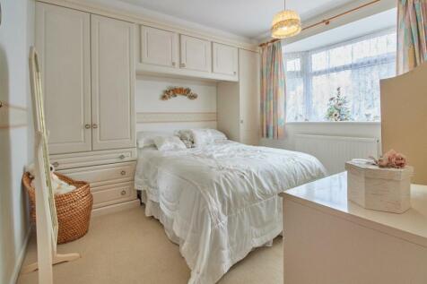 FRONT BEDROOM ONE