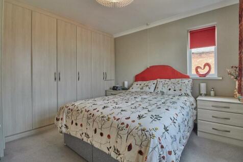 FRONT BEDROOM ONE