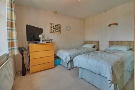 FRONT BEDROOM TWO