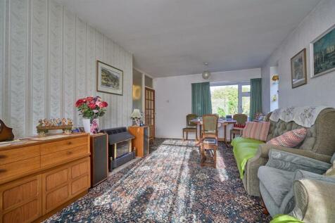 Front Lounge