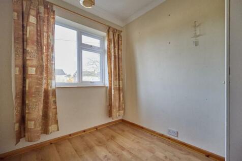 BEDROOM THREE TO FRONT