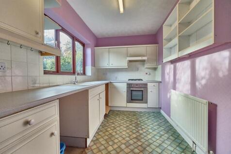 Rear Fitted Kitchen