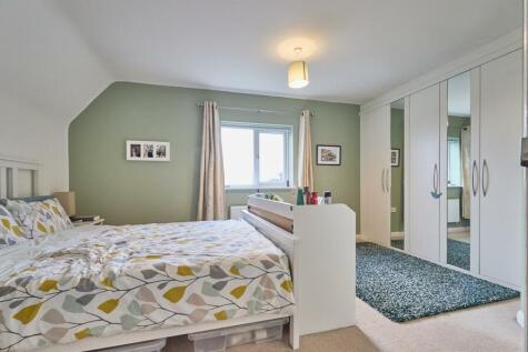 REAR BEDROOM ONE