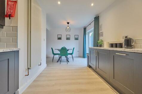 Dining Kitchen Area