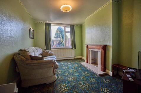 Through Lounge/Dining Room