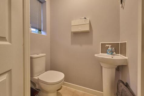 SEPARATE WC