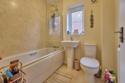 REFITTED FAMILY BATHROOM