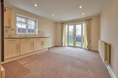 Rear Open Plan Fitted Dining Kitchen