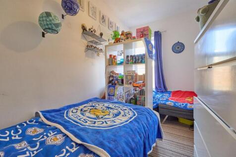 BEDROOM THREE TO FRONT