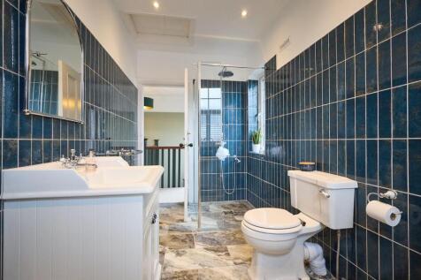 Refitted Luxury Wetroom