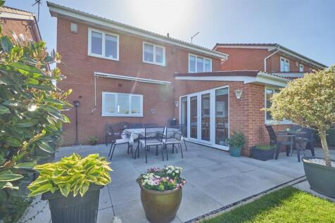 Farndon Drive -  new  5.jpg